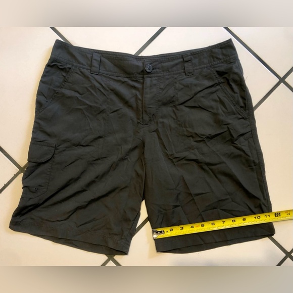 Ladies size 14 Columbia brand hiking-walking shorts in dark grey - Picture 5 of 5